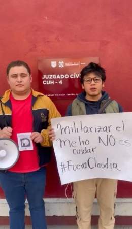 Acabo de ver un video que cre&iacute; era de CUBA o Venezuela pero NO,es M&Eacute;XICO.Los COBARDES de la GUARDIA NACIONAL deteniendo a un joven manifestante en el Metro.Est&aacute; en Juzgado C&iacute;vico CUH-4.Que poca madre tienes Claudia:Represi