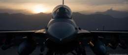 Джо Байден відкинув можливість поставок Україні винищувачів F-16 "на даний момент". "Ми відправляємо йому (Володимиру Зеленському - Ред.) те, що необхідно, на думку наших військових. Йому потрібні танки, артилерія, ППО, включно зі ще однією HIMARS", 