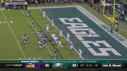 .@JalenHurts CARRIES IT IN!  : #MINvsPHI on ABC
