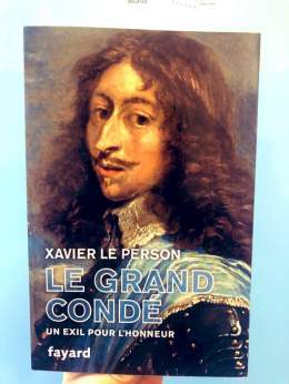 J&rsquo;avais vraiment h&acirc;te de commencer cette biographie du Grand Cond&eacute; &eacute;crite par Xavier Le Person chez @EditionsFayard ! Ce sera &agrave; partir de demain finalement ! Regardez comme &ccedil;a a l&rsquo;air g&eacute;nial !