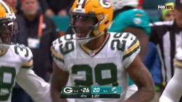 Tua picked off for the third straight drive    His first career game with multiple fourth quarter INTs.  (via @packers)