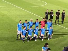 J2リーグ第40節横浜FC vs大分トリニータ 試合前、長谷川竜也と下田北斗のコイントス #横浜FC #大分トリニータ #長谷川竜也 #下田北斗