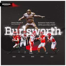 Congratulations to your 2022 Burlsworth Trophy Winner @StetsonIv!  #GoDawgs