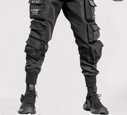 D&rsquo;LO out&hellip;  Bron out&hellip;  AD out&hellip;  Darvin might wear these tonight&hellip;