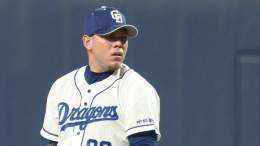 おはよー まさか。 ジャリエル・ロドリゲス投手がキューバから亡命し、近日中にＭＬＢの球団との契約を模索していると、米国のフランシス・ロメロ記者が２８日、自身のツイッターで報じた。中日との契約は破棄する見込みだという。ロドリゲスはこの日、ドミニカに到着したという。 #中日ドラゴンズ