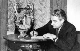 23 января 1903 года в Екатеринбурге родился Григорий Васильевич Мормоненко (Александров) - советский актёр немого кино, кинорежиссёр, сценарист, педагог. Народный артист СССР. Лауреат двух Сталинских премий первой степени. Герой Социалистического Тру