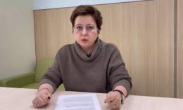 &laquo;Это вам за скандал с ПНИ&raquo;.  Фонд помощи хосписам &laquo;Вера&raquo; Нюты Федермессер лишили льгот после того, как она рассказала об умерших от истощения детях в питерском ПНИ