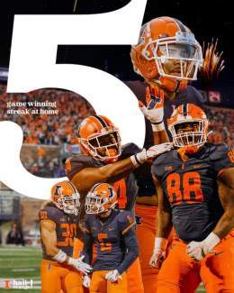Playing at Memorial Stadium is different.   The Fighting Illini have won 5-straight on their home turf.   #Illini // #HTTO // #famILLy