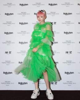 thank you @vivianostudio \ud83d\udc9a#dress #greendress