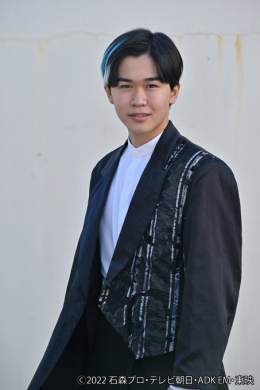 3歳のころから仮面ライダーファンだったことを公言していた鈴木福さん  仮面ライダーを愛する鈴木福、「ギーツ」にレギュラー出演決定！　&ldquo;オトナの魅力全開&rdquo;の作中ビジュアル解禁