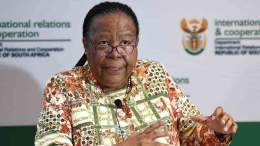 Dr Naledi Pandor  Retweet if you love her  #BRICS #BRICSSummit2023 Pitch Black Afro Dj Zinhle Chamisa