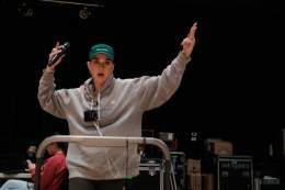 tour rehearsal photos by Daisy
