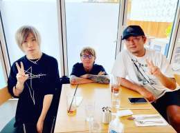 GAREW の皆さん...           おやすみなさい(つ&omega;-`*)        (」> \u25cb <)」ほなの～！  #ガーシー #シュン #GAREW