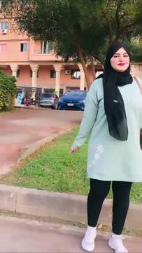 hijabi.number1 | Outfits by : @khawlalebaz @nissrin_tiskrt Which outfit \ud83d\ude0dFollow her for more outfits \ud83c\udf38 .._______________________________________________________________________________#hijabinumber1 #muslimah #jualhijab #hijabli