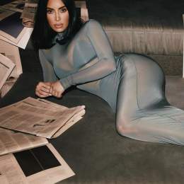 What a journey! Celebrating 5 years of @SKIMS and sharing our brand story in this month&rsquo;s Financial Times HTSI. \u2728  Interview - @mariashollenbarger \ud83d\udcf8 - @vanessa.beecroft