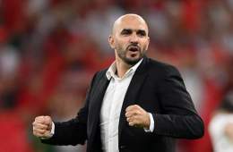 Walid Regragui : &laquo;&nbsp;Est ce qu&rsquo;on repr&eacute;sente les Arabes ? Nous on d&eacute;fend le Maroc d&eacute;j&agrave; et les Marocains. Ensuite forc&eacute;ment on est Africain aussi et c&rsquo;est la priorit&eacute; comme le S&eacute;n&e