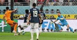 Manchester United fans react predictably after Cody Gakpo scores screamer for Netherlands vs Ecuador #mufc