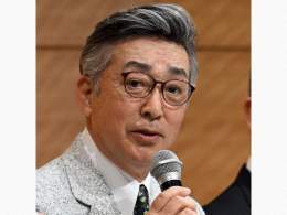 質疑と直接関係がない自身の楽曲を宣伝する感覚に驚きます＞7月の参院選で初当選した歌手で俳優の中条きよし参院議員（日本維新の会）が15日の参院文教科学委員会で新曲とディナーショー宣伝 「不謹慎」と批判&larr;維新は高橋克法委員長に議事録からの発言削除を申し入れ