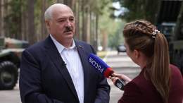 Россия и Украина хотели договориться об аренде Крыма во время мирных переговоров, &mdash; Лукашенко.   Кукуху Лукашенко арендовал маразм