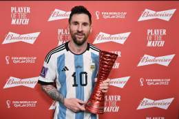 Messi x 4 MOTM  &bull;vs Mexico   &bull;vs Australia   &bull;vs Netherlands   &bull;vs Croatia    Full trophy  cabinet.