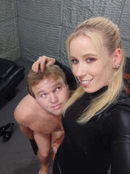 Hey guys check the links   &amp;   @clips4sale  if you want to see more, #join now  @realloyalfans  #RT and #FOLLOW me #slave #mistress #smiley #fetish #bdsm #c4s #loyalfans  #blonde