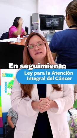 La atención del cáncer de mama requiere equipos multidisciplinarios que respondan a las necesidades físicas, emocionales y nutricionales de las pacientes. Acompáñanos a conocer cómo se fortalece una atención más humana e integral. #AlPuebloSeLeRespon