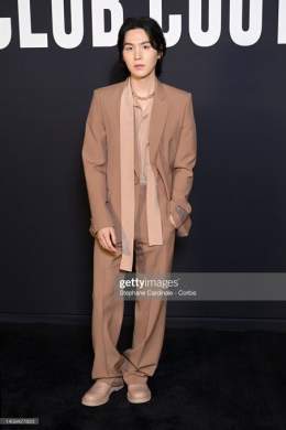 SUGA has arrived at the Valentino Haute Couture show!   #SUGAxValentinoCouture #SUGAValentinoDiVas  HAUTE COUTURE WITH SUGA