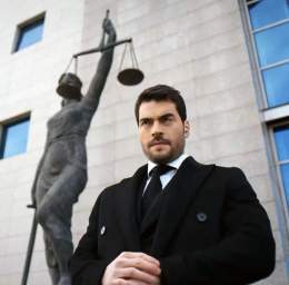 Handsome lawyer   wolf look  #bensusoral &bull; #tuzak #AkınAkın&ouml;z&uuml; &bull; #UmRen