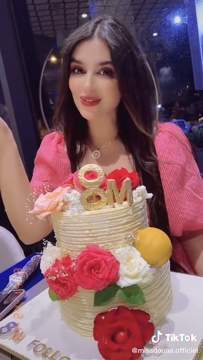 ما قدرت اسمع المسيقى من مسيقى لي فلمكان سلكولي بعرف سابقه لأغنيه \ud83d\ude02\ud83d\udc94\ud83d\udc83 اهم شي احتفال صغير #missdoua_جيش #missdouaa  insta:missdouaa.official