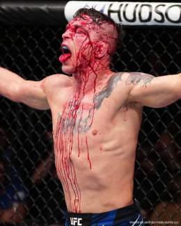 Darren Elkins is unreal  #UFCOrlando
