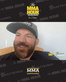 Ryan Bader says he made "significantly more" than his disclosed $150k purse  #TheMMAHour   "I wouldn&rsquo;t be fighting if I was making that."