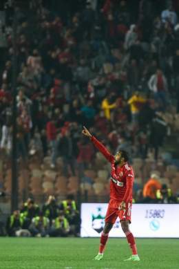 ولا في غيره .. "يفرحني"   #الأهلي_الزمالك   : @MKahraba