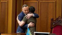 Ukraine and Poland plan to r̶e̶w̶r̶i̶t̶e̶ improve history together &mdash; Ministry of Education of Ukraine