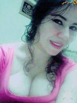 نــودز مصريــة شـابـة عســل جســم جميــل, وســط أجمــل, بـزاز أروع