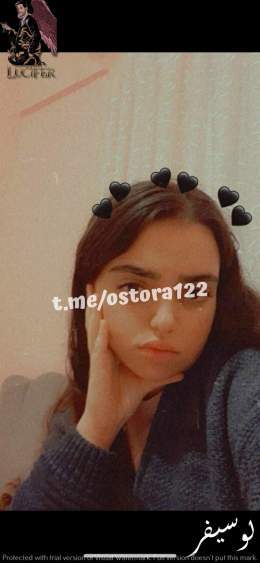 شرموطة قمر بتتصور في قمه الروقان