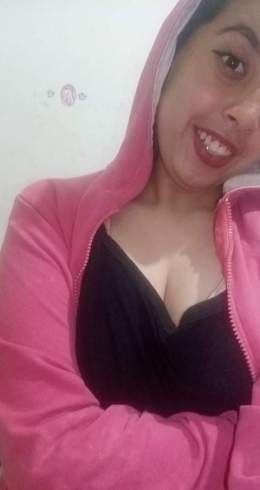 البوم شرموطة صغيرة عاوزة تتناك