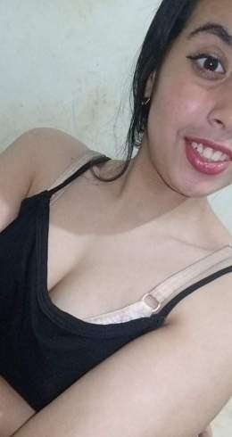 البوم شرموطة صغيرة عاوزة تتناك