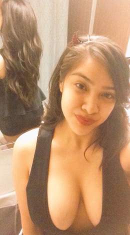 البوم شرموطه عليها بزاز لذاذ