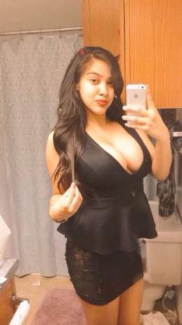 البوم شرموطه عليها بزاز لذاذ