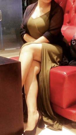 مثير   محاارم اثداء أمهات الخليج الفاخرة! الجزء 15