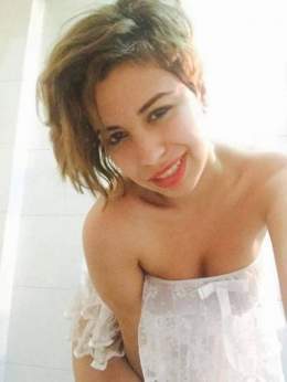 رومانسية   لمنتدانا الغالي وللنسوانجية الغاليين أنا بمسي التماسي أحسن تماسي لحسن تقولوا ان انا ناسي والبوم من روائع المغارة