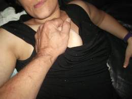 مثير   بيقفش ويصور