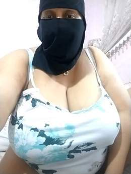 رومانسية   انا احب جسمك