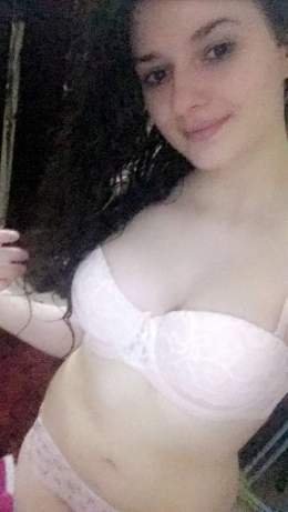 البوم   البنت السورية الجزء الثالث