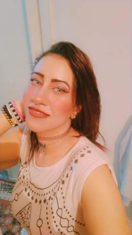 مثير   كيوت   سارة قهراوية للعرض فقط