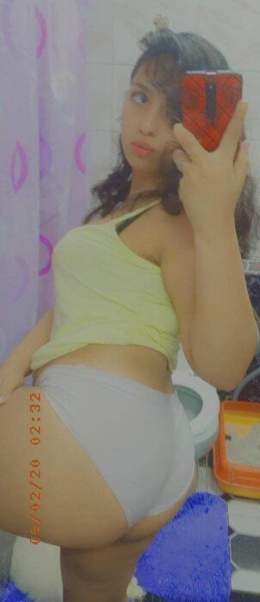 مثير   صور نودز مراهقة في بداية طريق الشرمطه