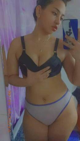 مثير   صور نودز مراهقة في بداية طريق الشرمطه