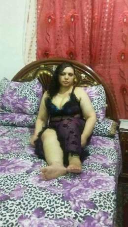 عنيف   فلاحة بعود بلدي غشيم