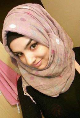 مثير   عصفور كناريا
