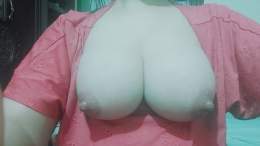 البوم   حلمات فاجرة